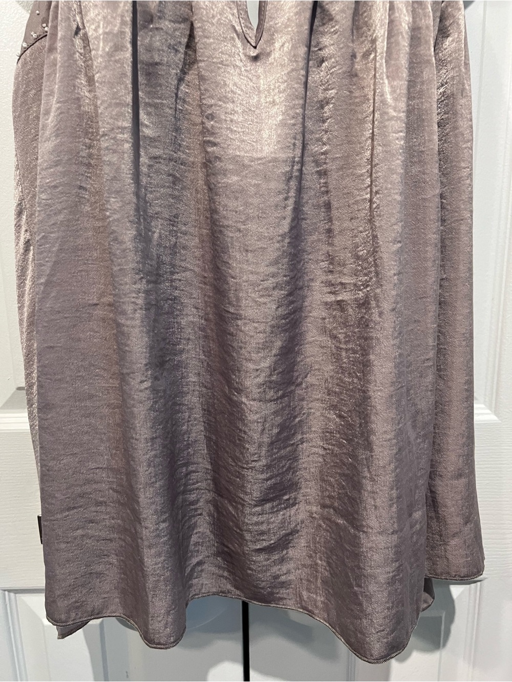 Forever 21 Taupe Sleeveless Embellished Beaded Scoop Neck Top Size M NWOT - Picture 3 of 11